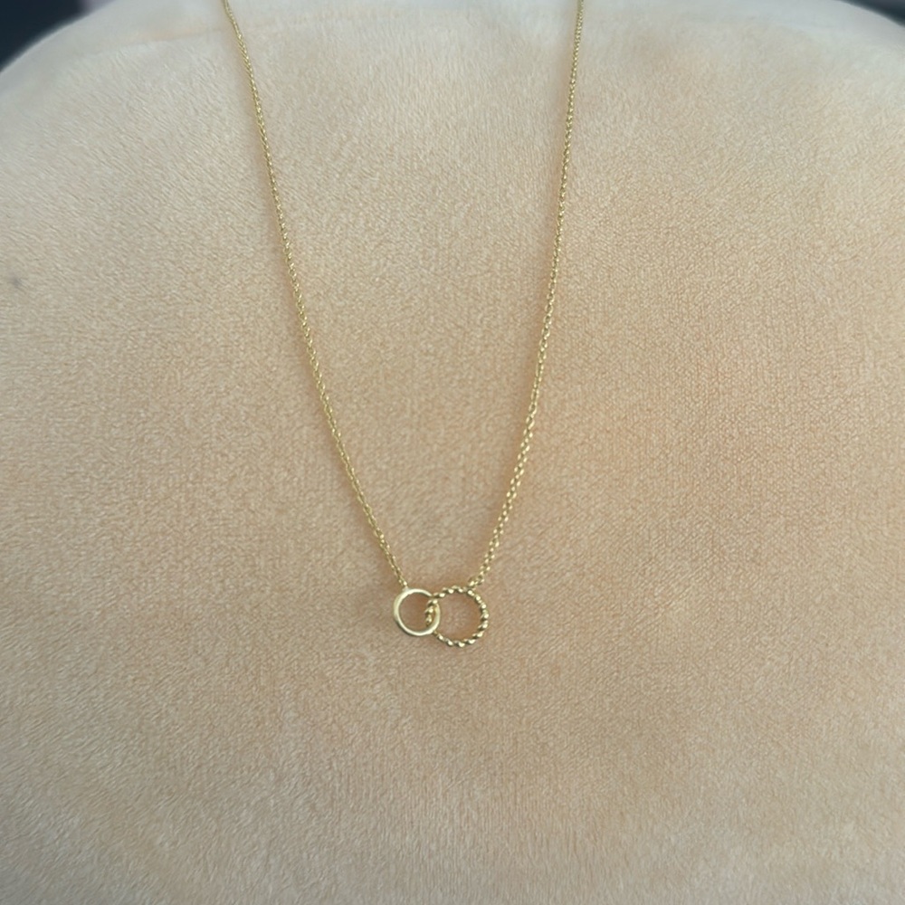 Gorjana necklace interlocked rings